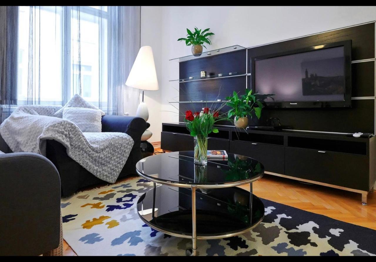 Apartment Old Town Square Jakubska 744 Prag